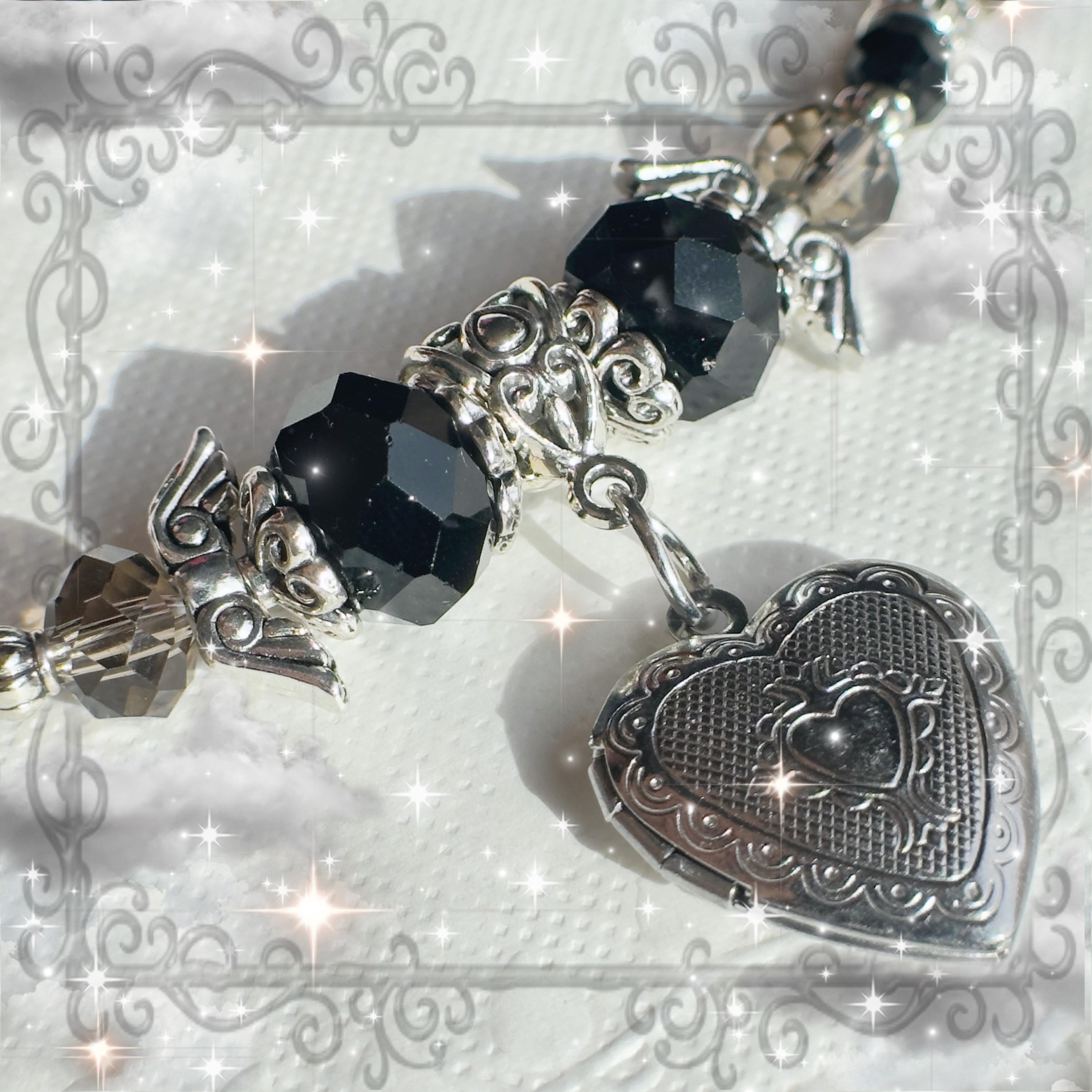 Dark Coquette Heart Locket Necklace, Gothic Princesscore Romantic Jewelry, goth valentines gift